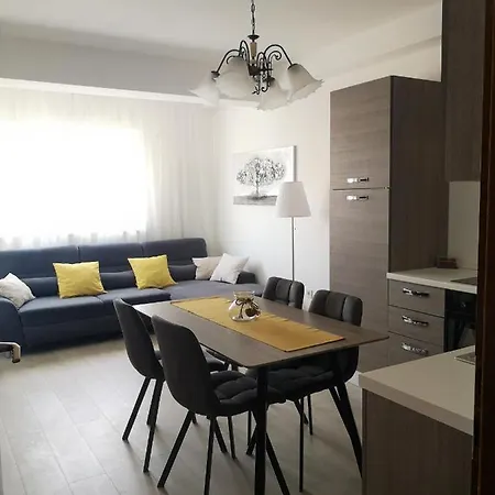 Apartments Tanja Kastela Exterior photo