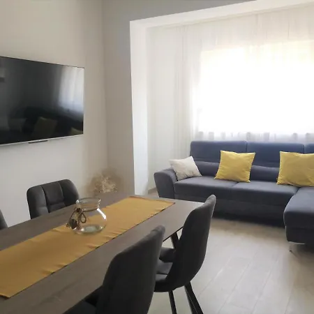 Apartments Tanja Kastela Exterior photo