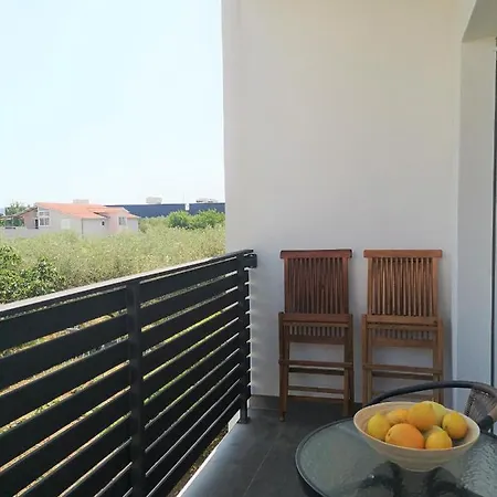 Apartments Tanja Kastela Exterior photo